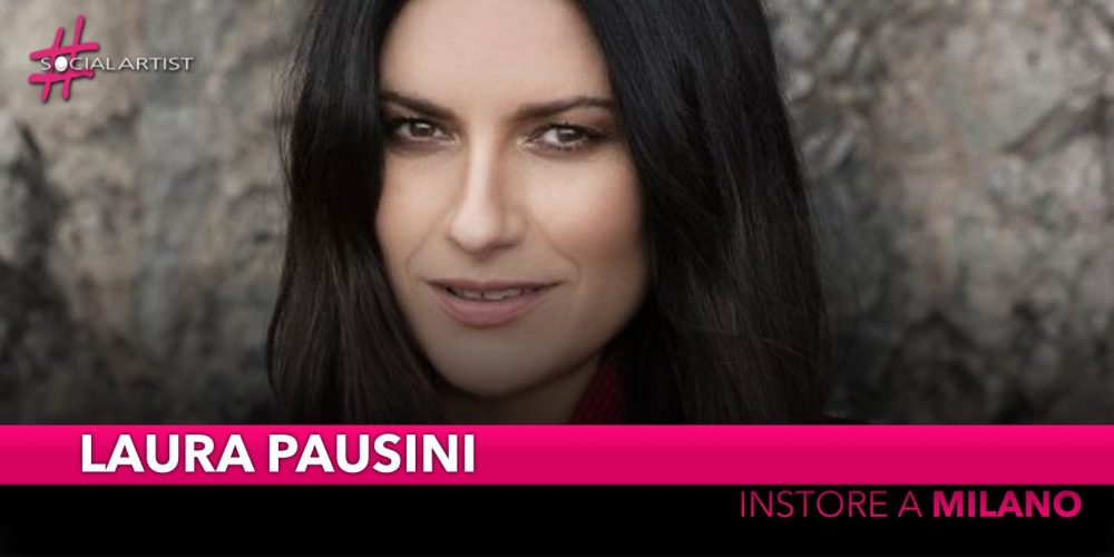 Laura Pausini, uno straordinario firmacopie in Piazza Duomo a Milano